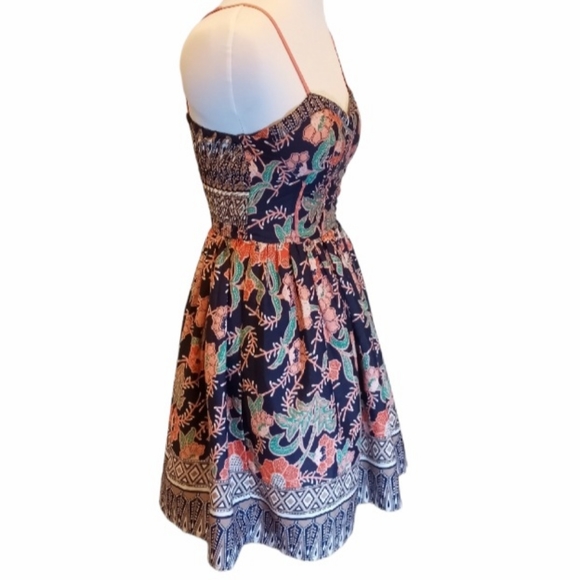 Band of Gypsies Fitted Black Floral Bustier Dress - Picture 8 of 10